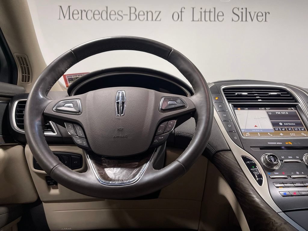 Used 2017 Lincoln MKX Reserve w/ Driver Assistance Package AWD/4WD image 31
