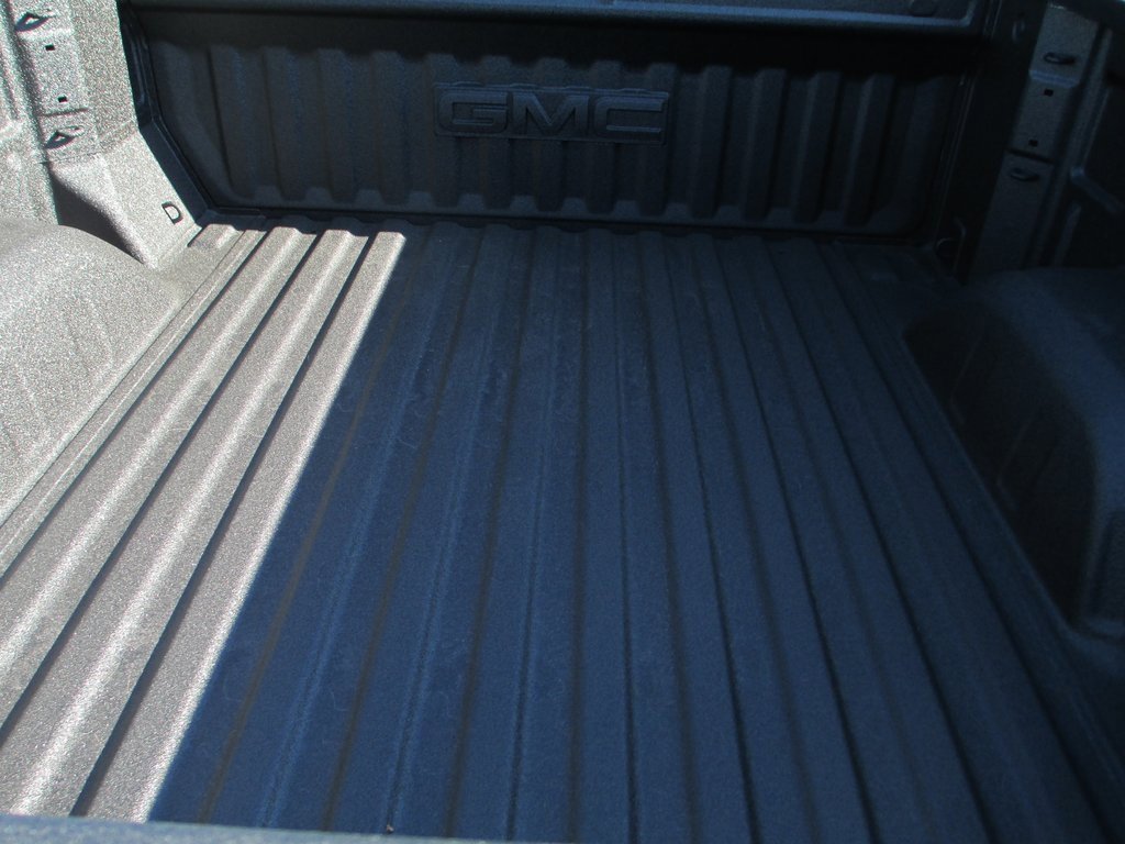 New 2026 GMC Sierra 1500 SLT w/ SLT Premium Plus Package image 6