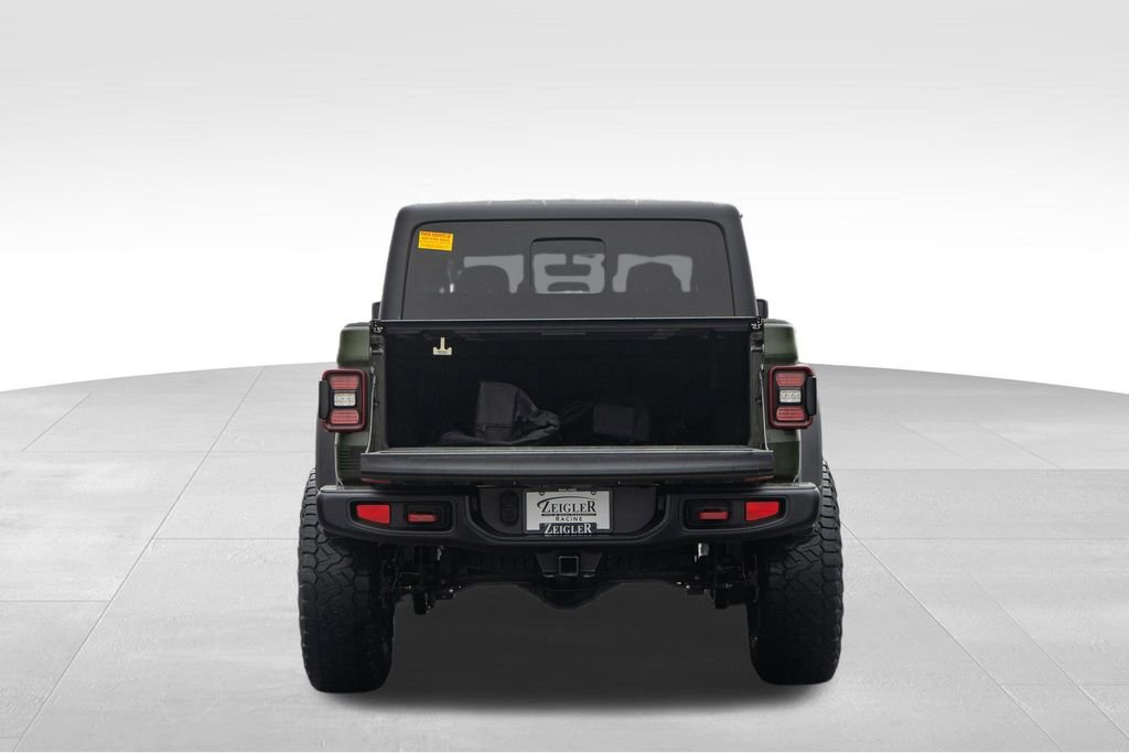 Used 2021 Jeep Gladiator Rubicon image 10