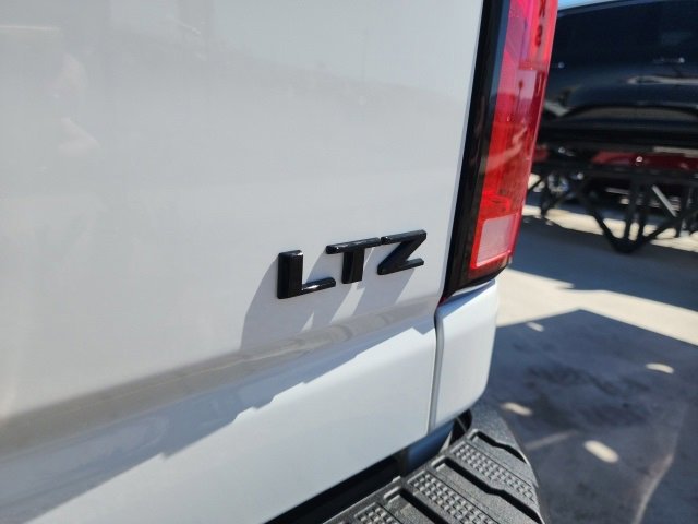 New 2026 Chevrolet Silverado 3500 LTZ w/ Trail Boss Package image 21