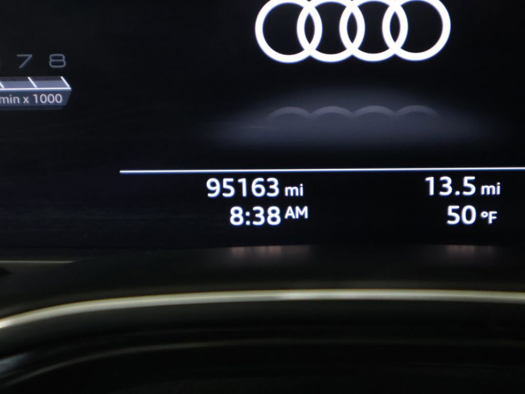 Used 2020 Audi SQ8 Prestige w/ Prestige Package image 35