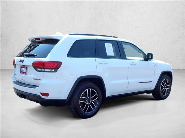 Used 2020 Jeep Grand Cherokee Trailhawk w/ Trailhawk Luxury Group AWD/4WD image 4