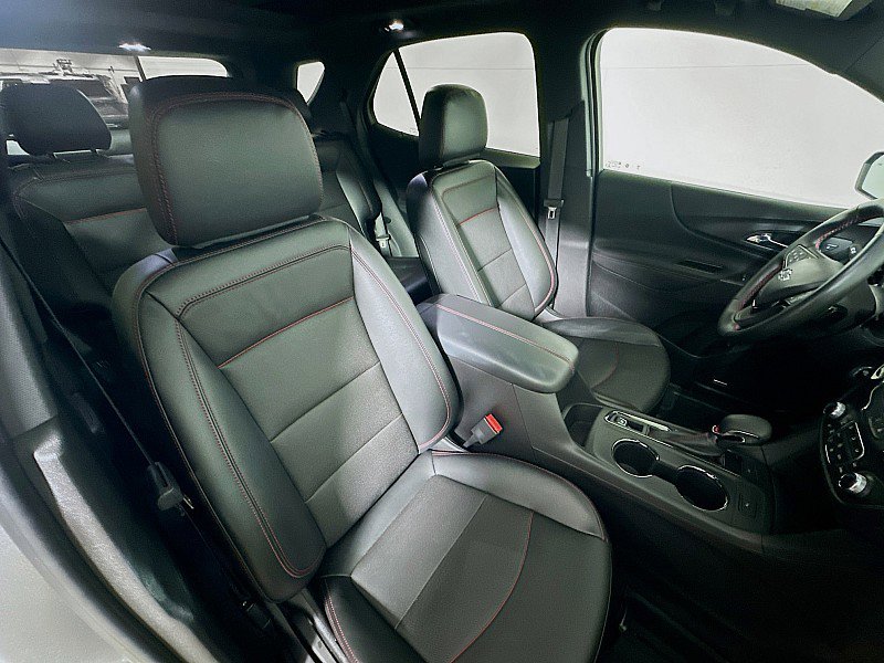 Used 2023 Chevrolet Equinox RS w/ RS Leather Package image 29