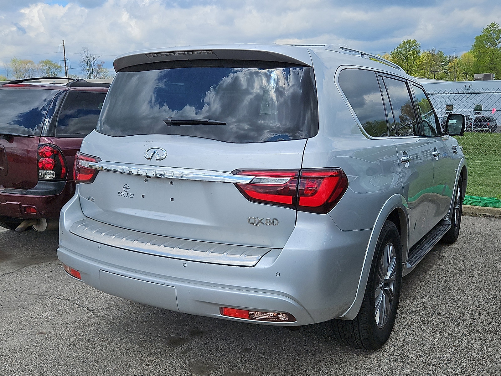 Used 2020 INFINITI QX80 Luxe w/ Proassist Package AWD/4WD image 8