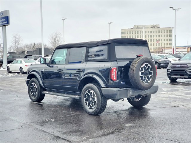 Used 2023 Ford Bronco Outer Banks image 4