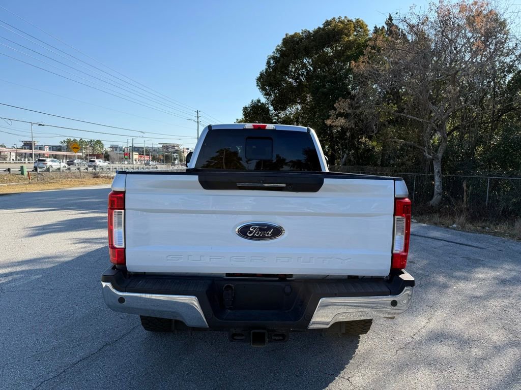 Used 2017 Ford F350 Lariat w/ Lariat Ultimate Package image 11