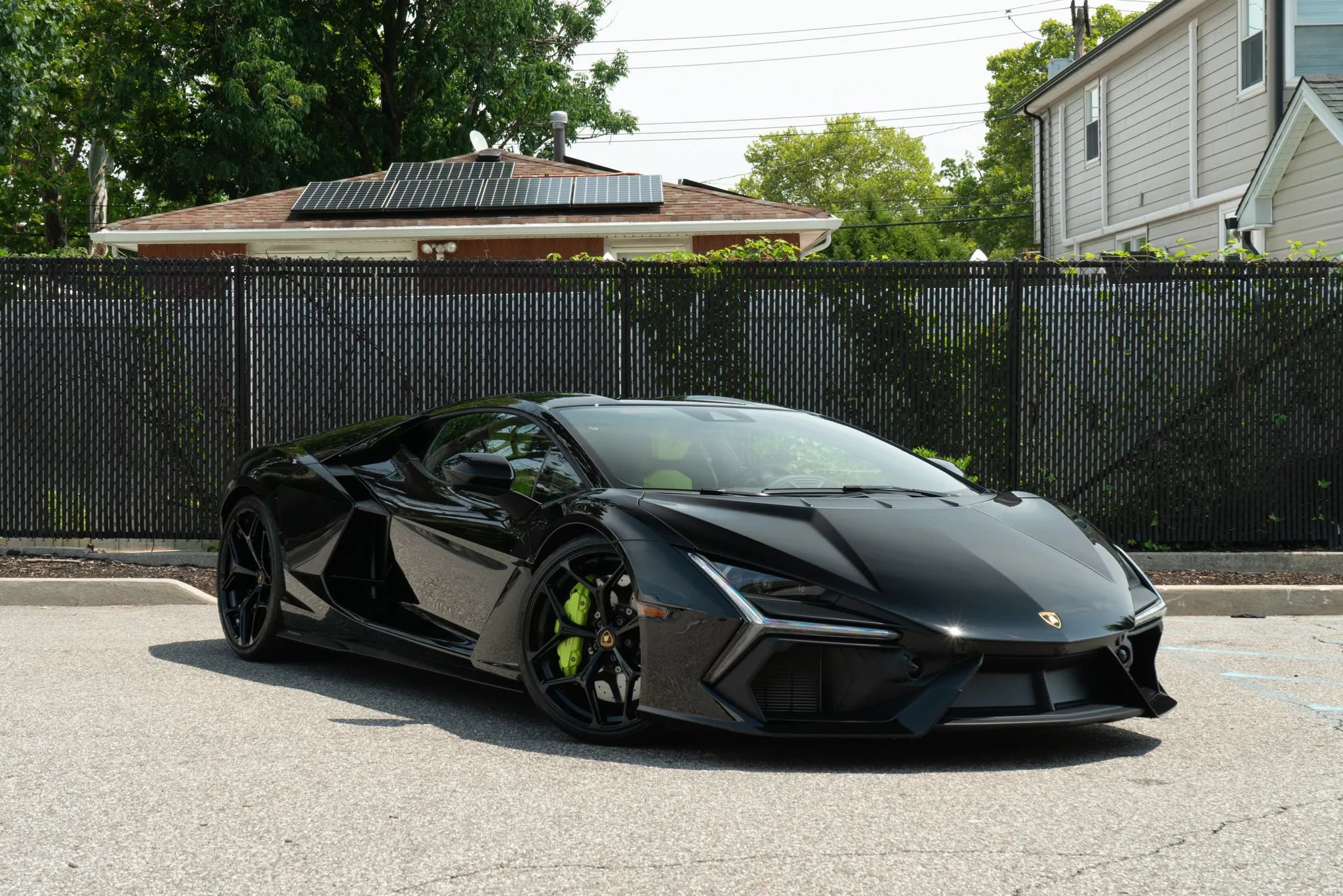 Used 2024 Lamborghini Revuelto AWD/4WD image 3