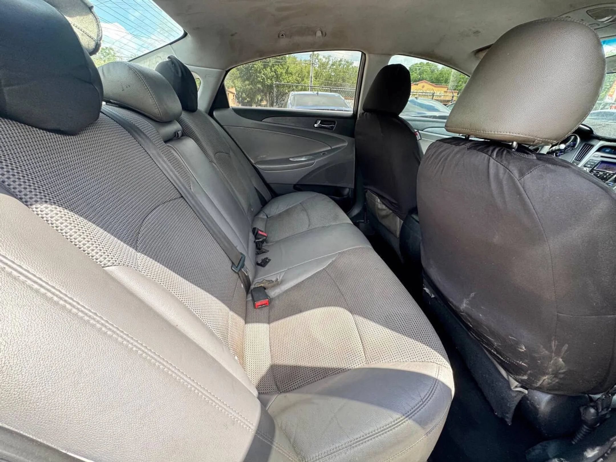 Used 2011 Hyundai Sonata SE FWD image 17