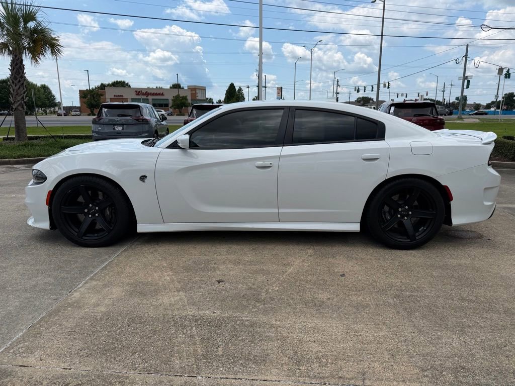 Used 2019 Dodge Charger SRT Hellcat w/ Navigation & Travel Group RWD image 2