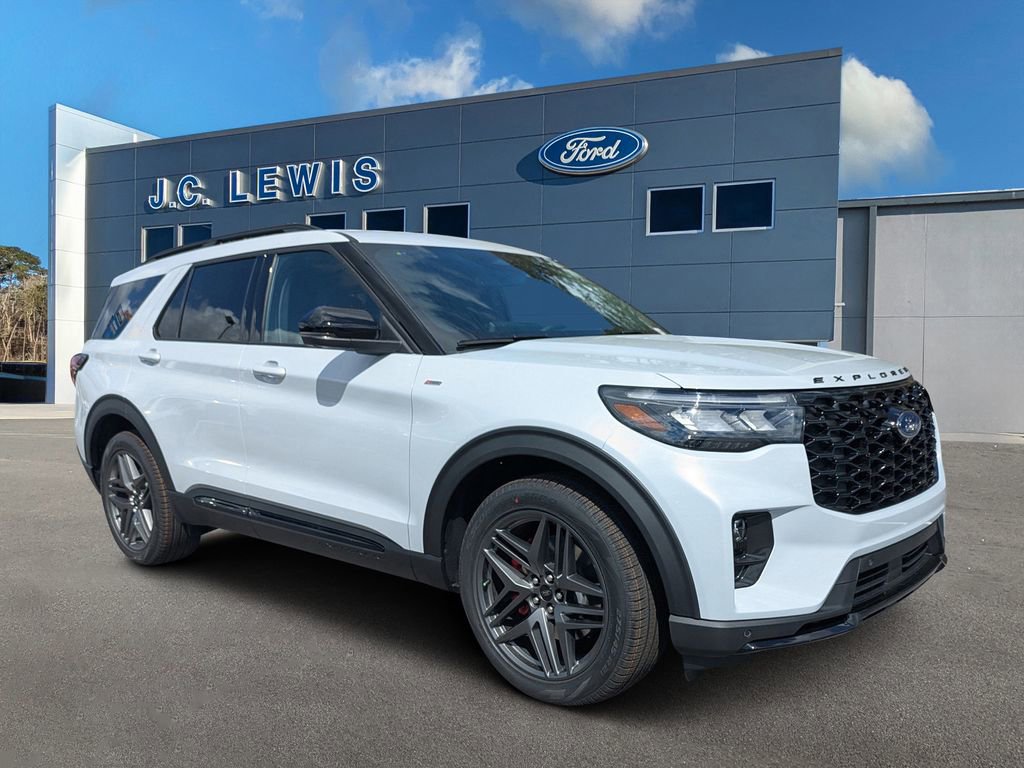 New 2026 Ford Explorer ST-Line w/ ST-Line Street Pack RWD image 1