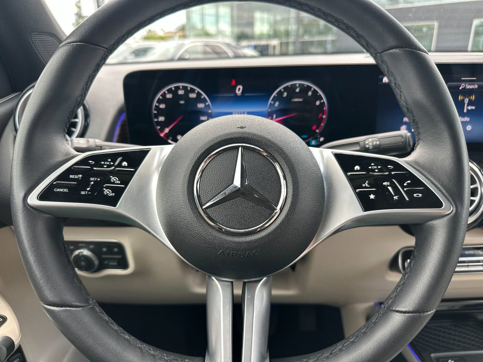 Certified 2026 Mercedes-Benz GLB 250 4MATIC image 25