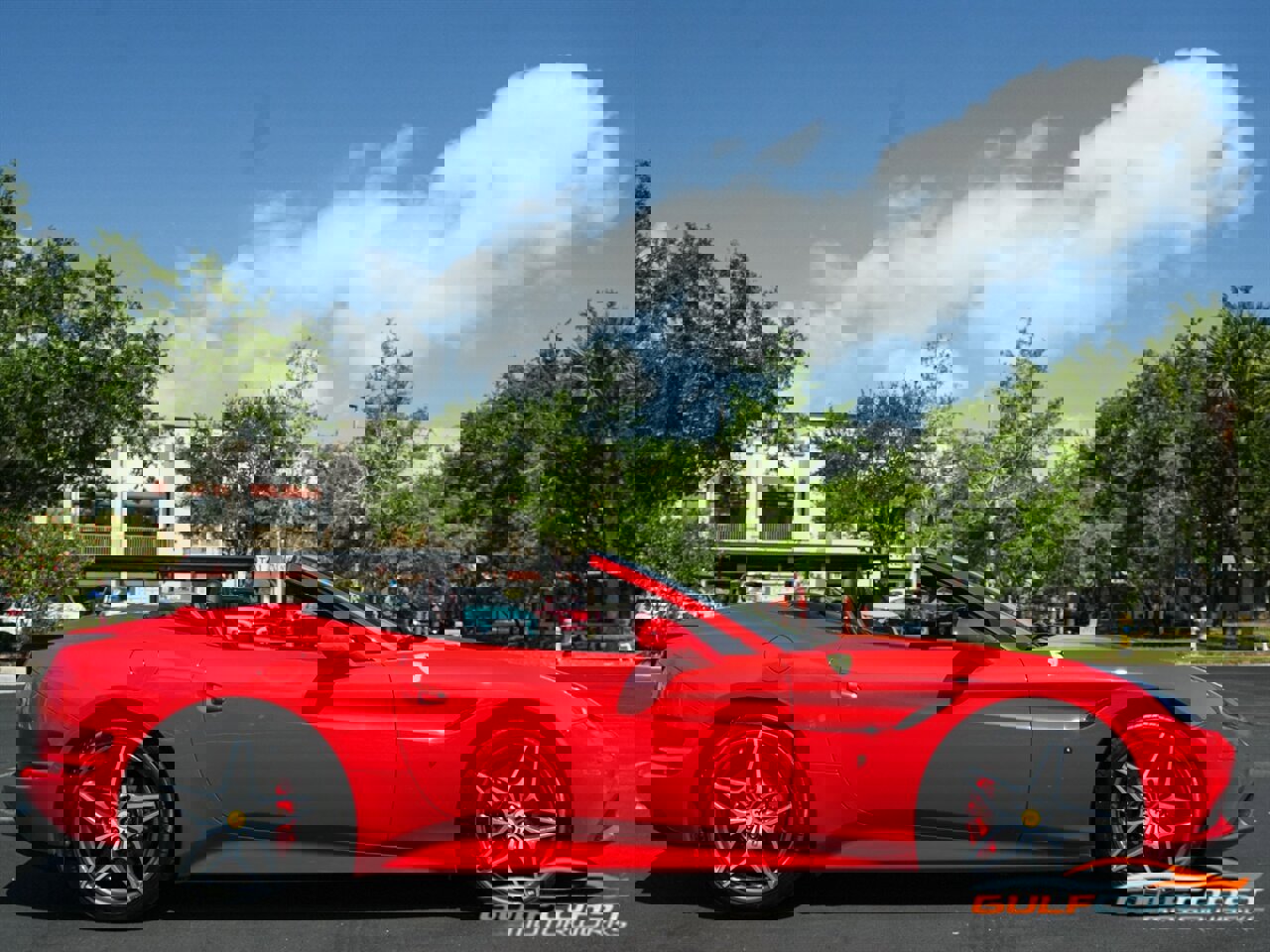 Used 2015 Ferrari California T image 68