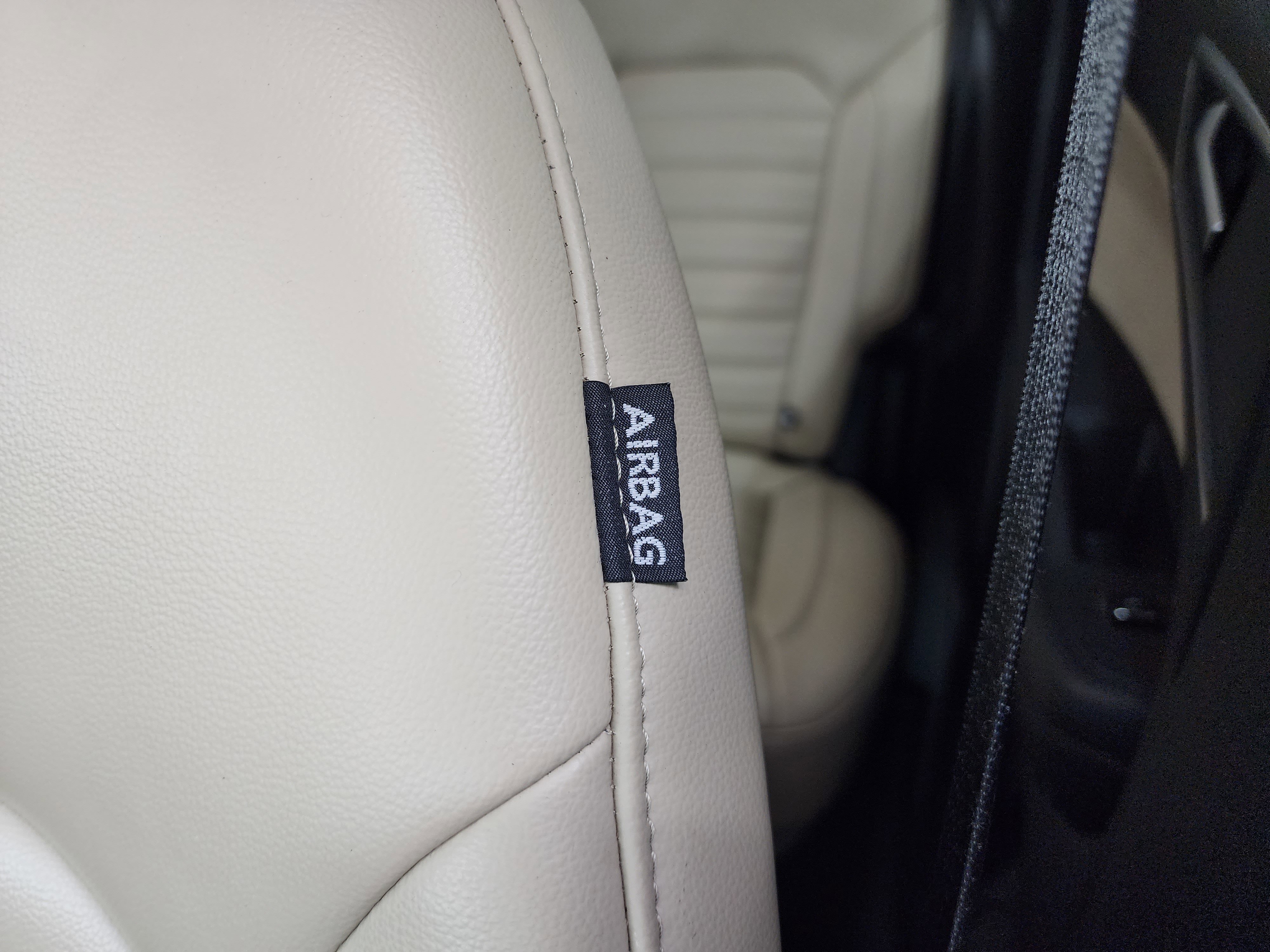 Used 2024 Ford Edge SEL image 39