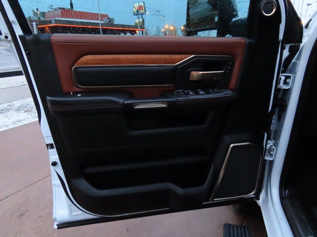 Used 2024 RAM 2500 Limited w/ Safety Group image 78