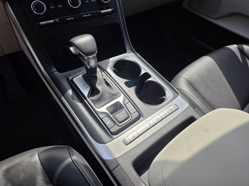 Used 2022 Kia Carnival LX FWD image 20