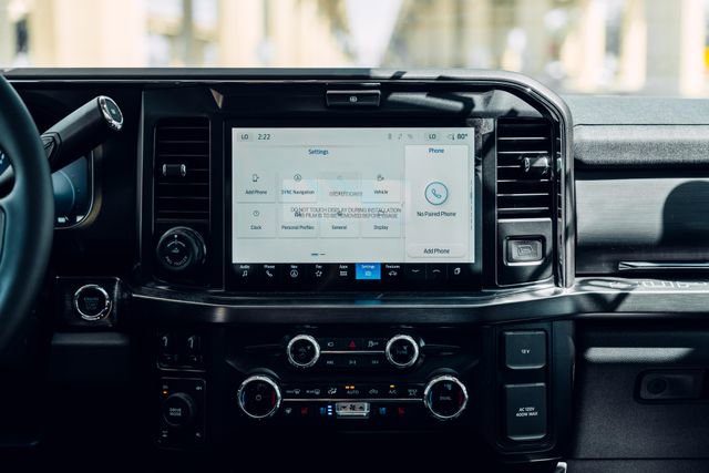 New 2026 Ford F250 Lariat w/ Black Appearance Package AWD/4WD image 31