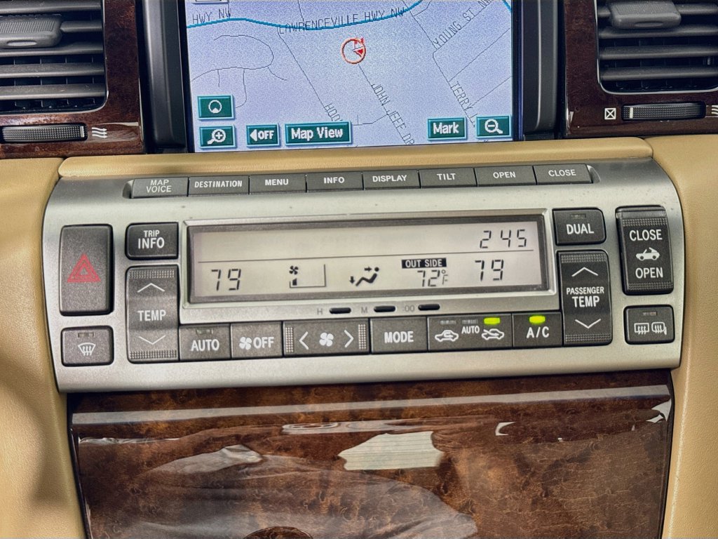 Used 2006 Lexus SC 430 Convertible w/ Preferred Accessory Pkg RWD image 16