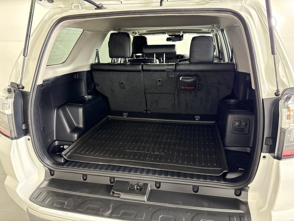 Used 2024 Toyota 4Runner TRD Off-Road Premium w/ Moonroof Package AWD/4WD image 21