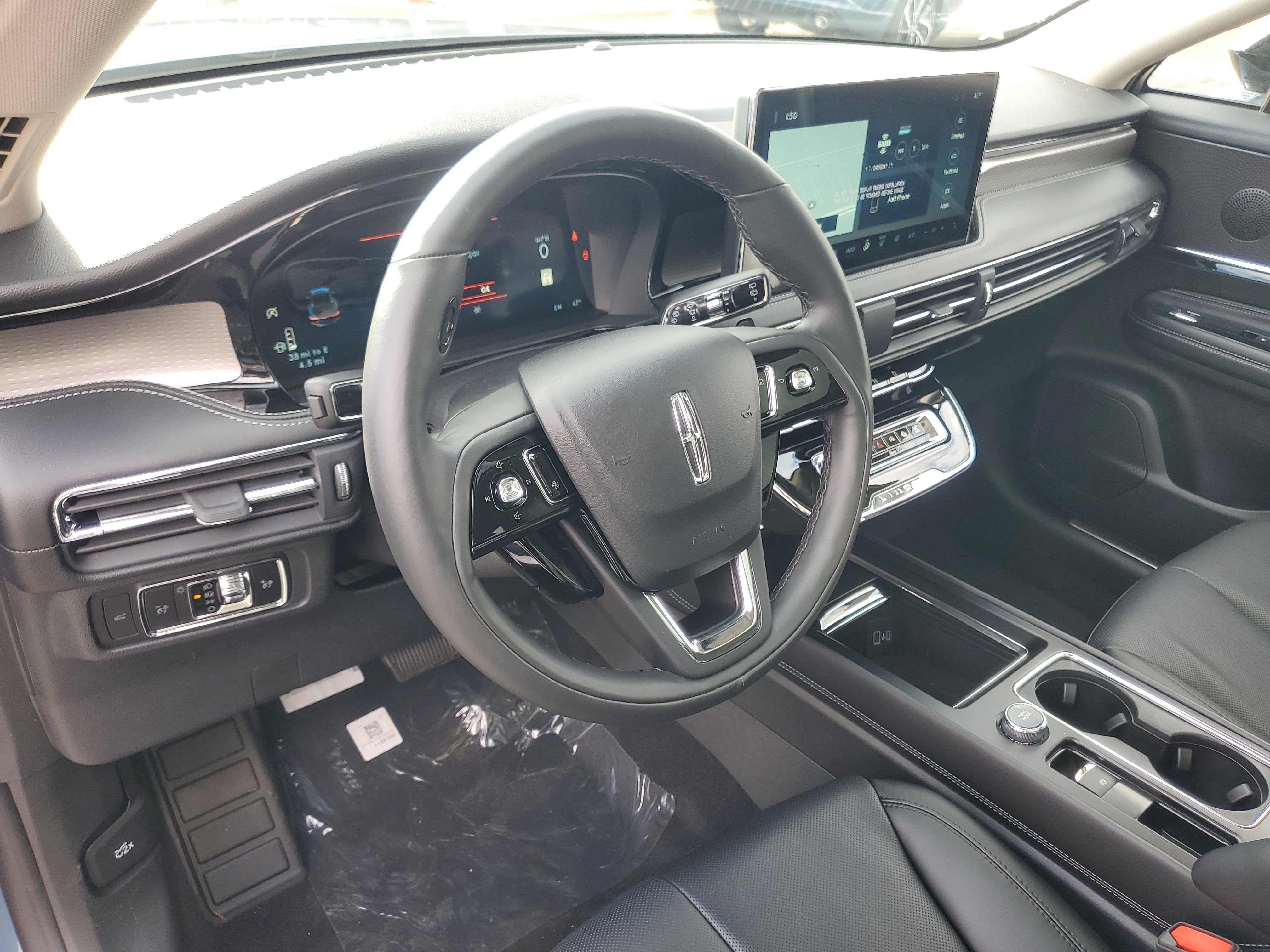 New 2026 Lincoln Corsair Reserve w/ Jet Appearance Package image 13