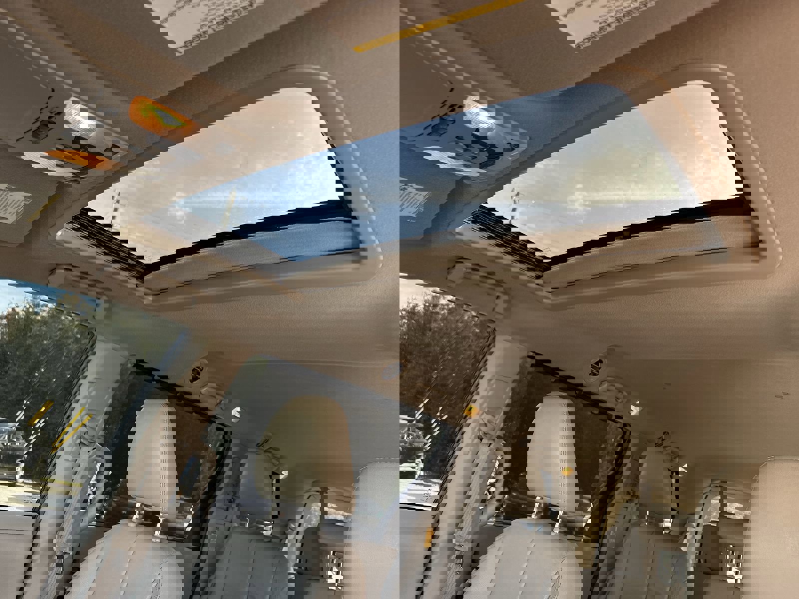 Used 2014 Toyota Sienna XLE image 31