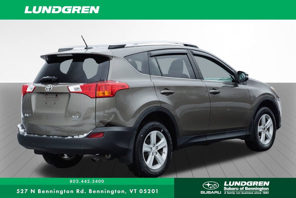 Used 2014 Toyota RAV4 XLE AWD/4WD image 3