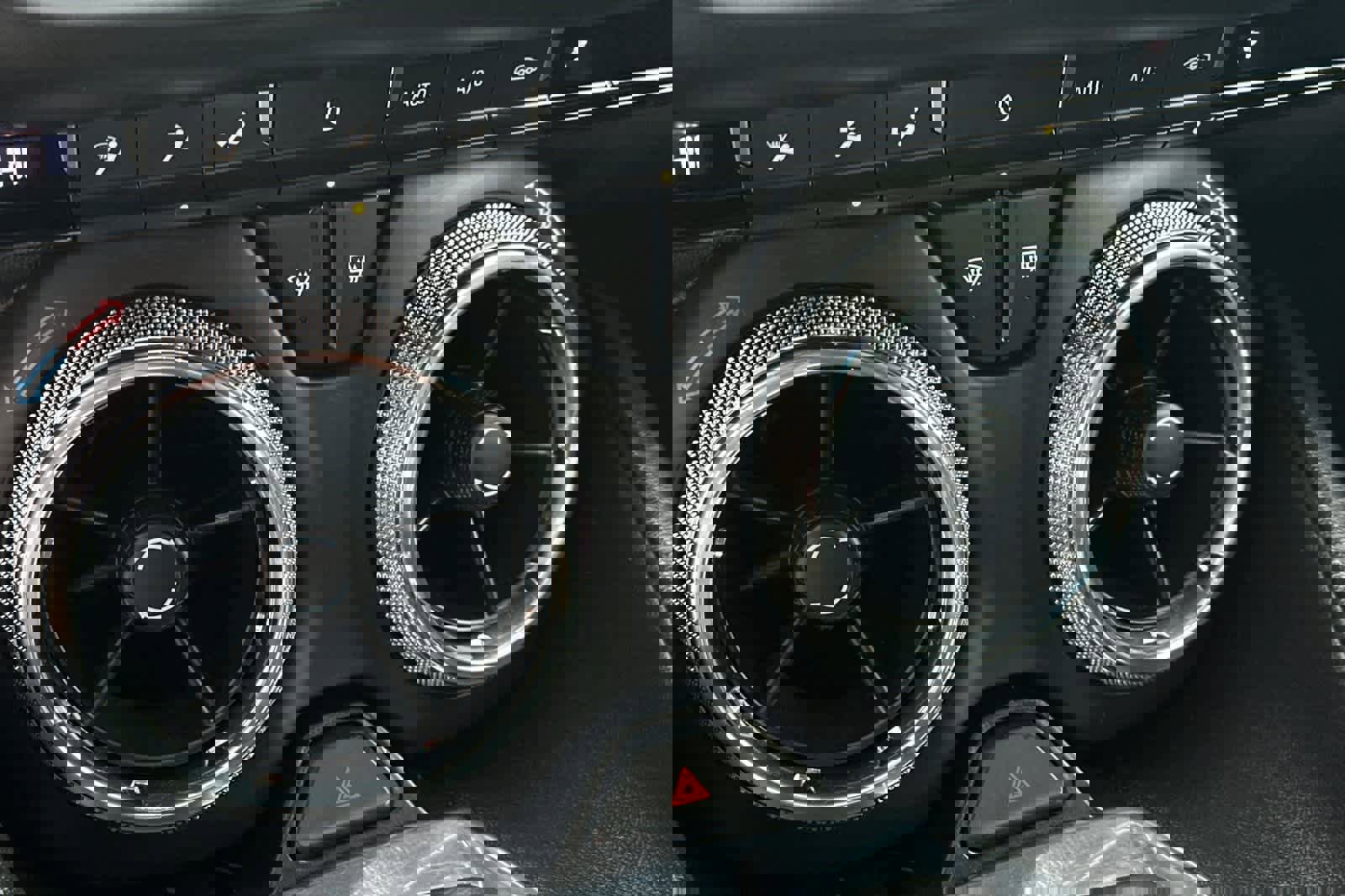 Used 2019 Chevrolet Camaro LT image 22