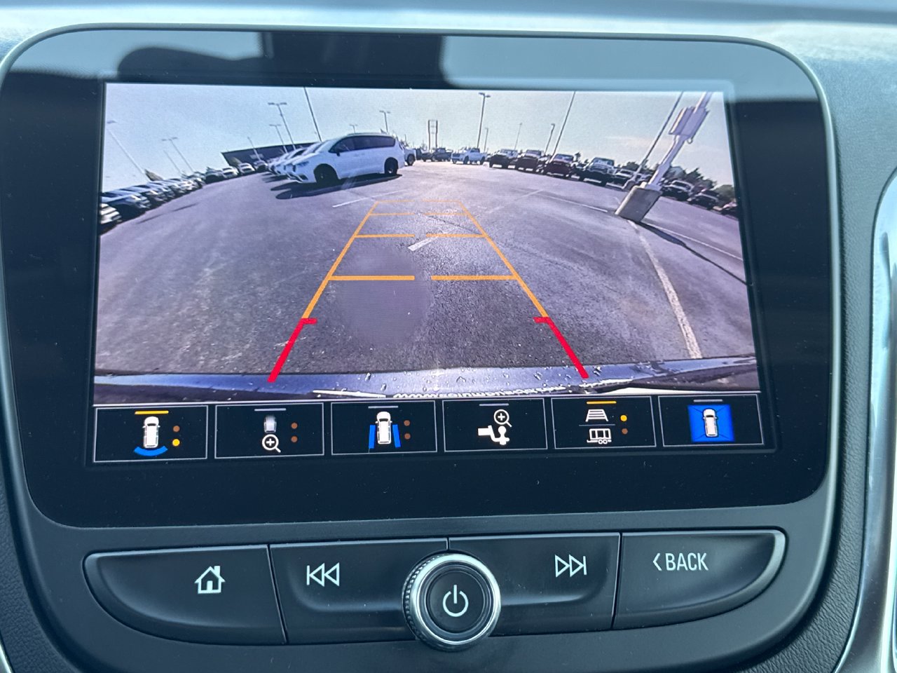 Used 2023 Chevrolet Equinox LT AWD/4WD image 19