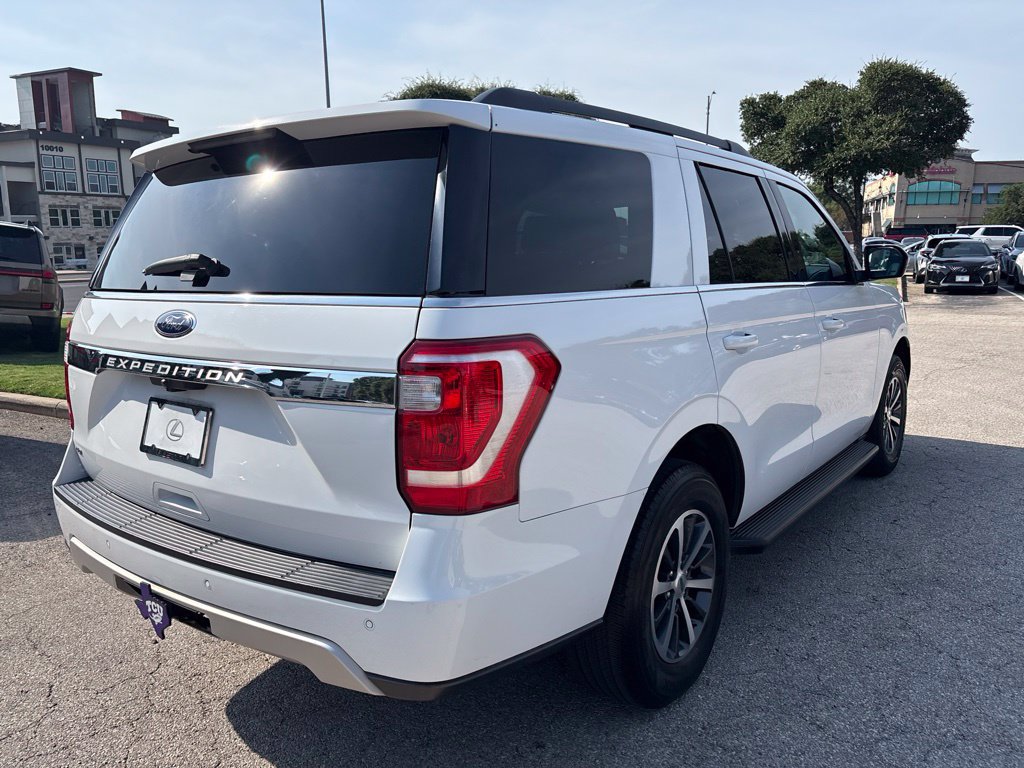 Used 2020 Ford Expedition XLT w/ Equipment Group 201A RWD image 5