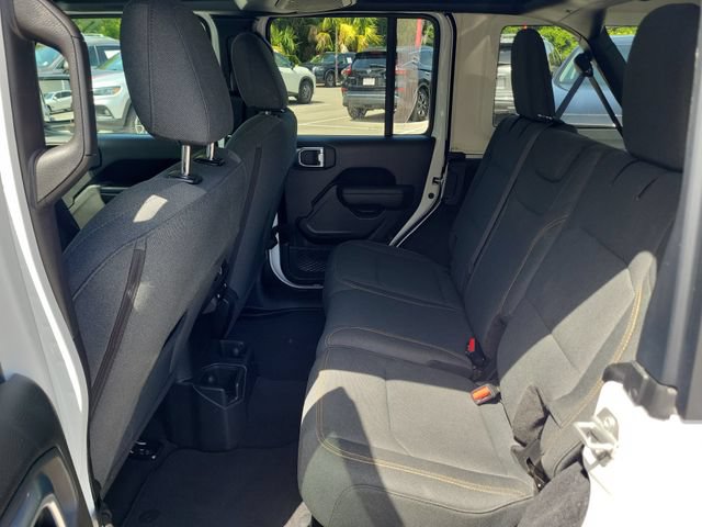 Used 2025 Jeep Wrangler Unlimited Sport AWD/4WD image 11