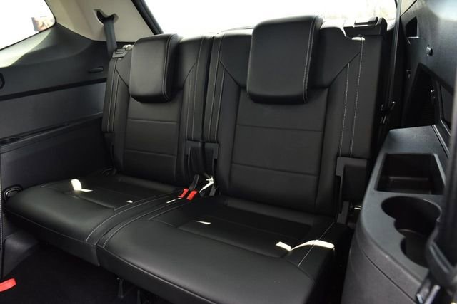 Used 2023 Volkswagen Atlas SE w/ Black Wheel Package image 24