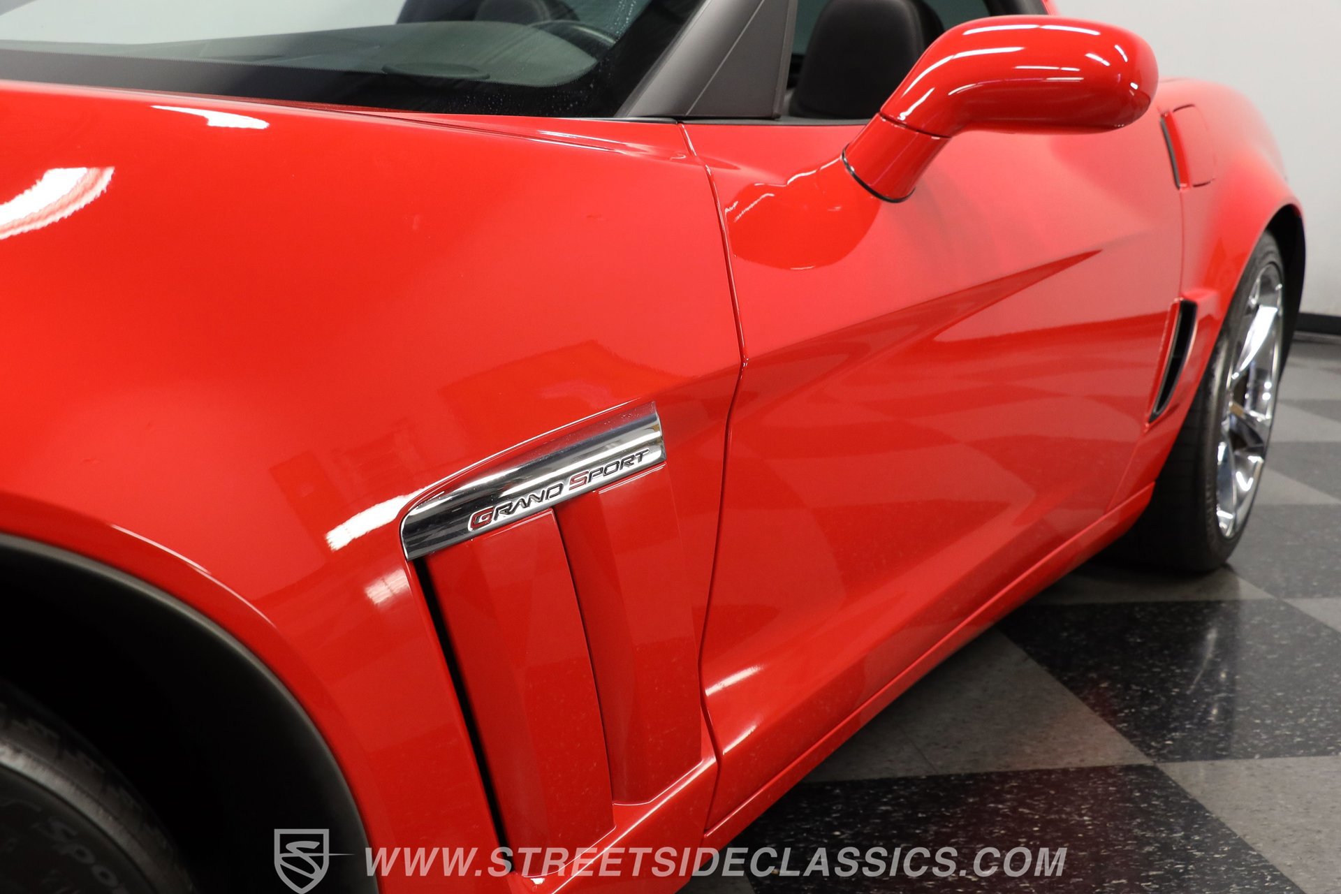 Used 2013 Chevrolet Corvette Grand Sport w/ 3LT Preferred Equipment Group image 21