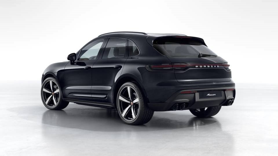 New 2026 Porsche Macan image 3