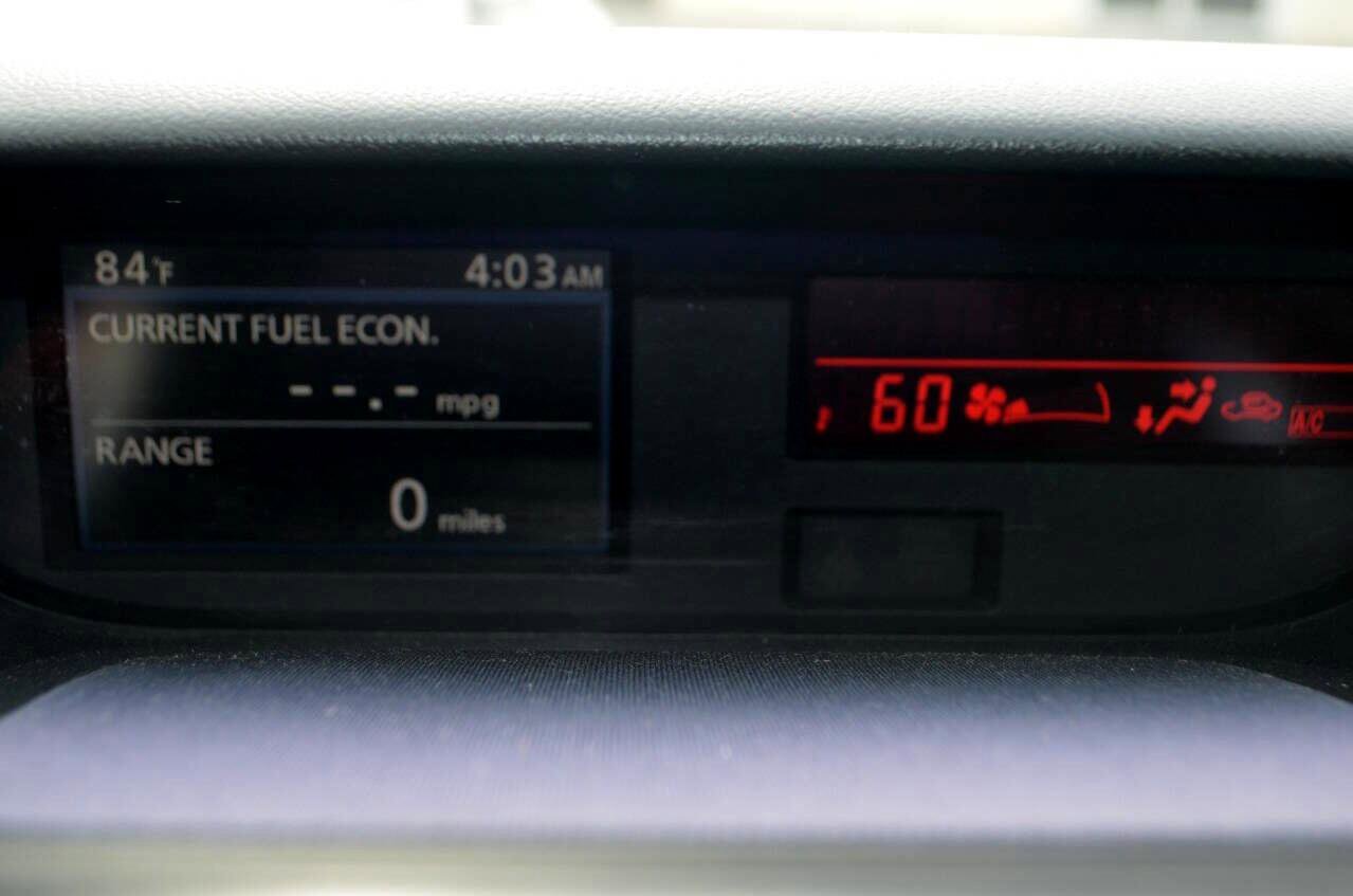 Used 2010 MAZDA CX-7 s Touring w/ Technology Pkg image 38