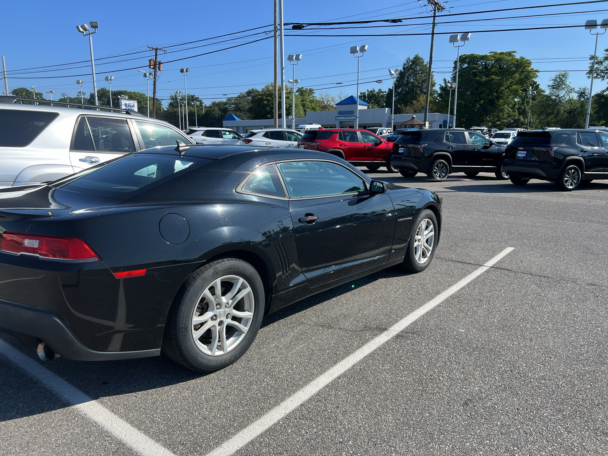 Used 2015 Chevrolet Camaro LT RWD image 18