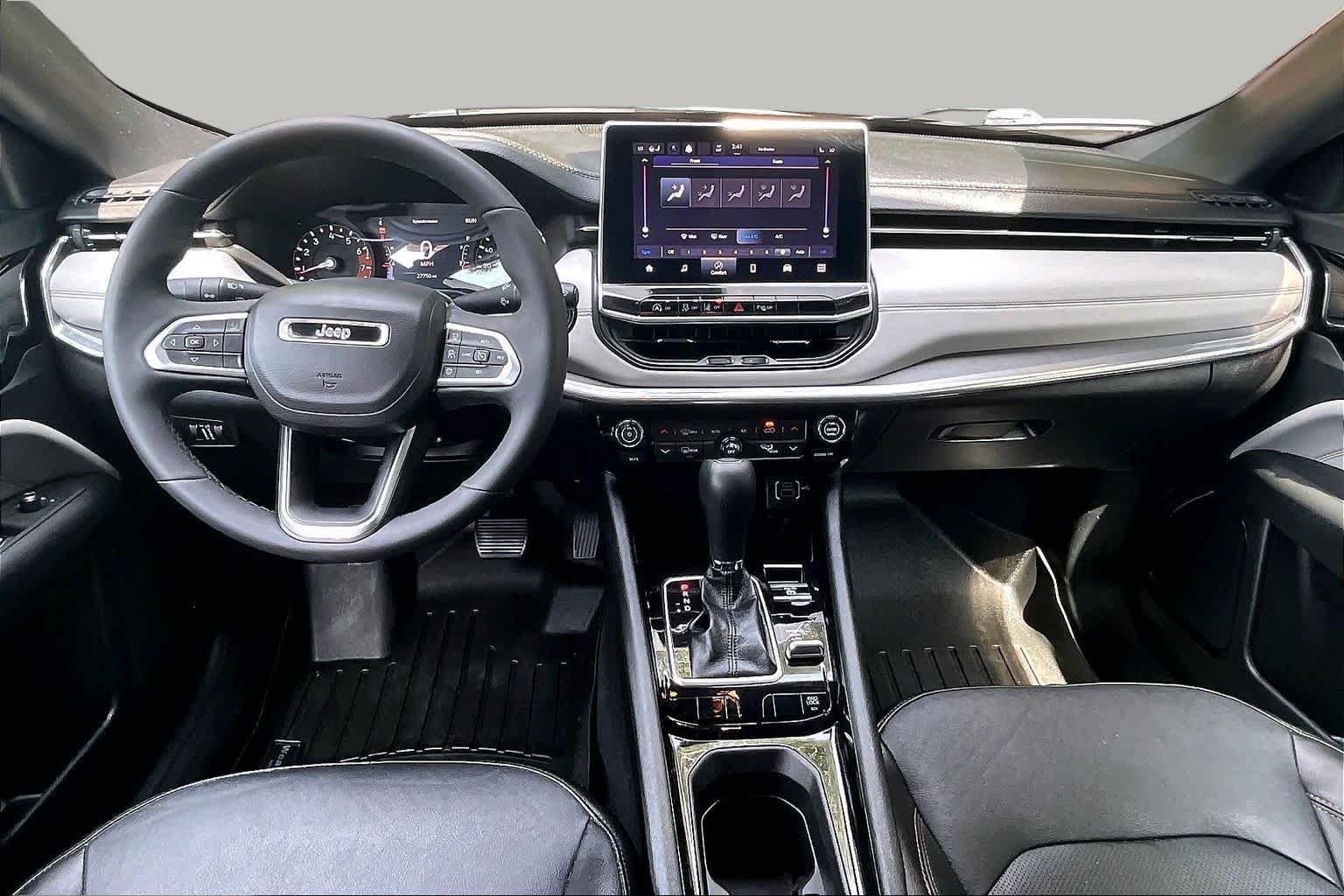 Used 2023 Jeep Compass Limited AWD/4WD image 15