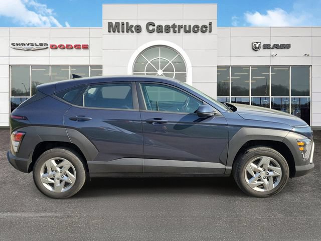 Used 2025 Hyundai Kona SE AWD/4WD image 3
