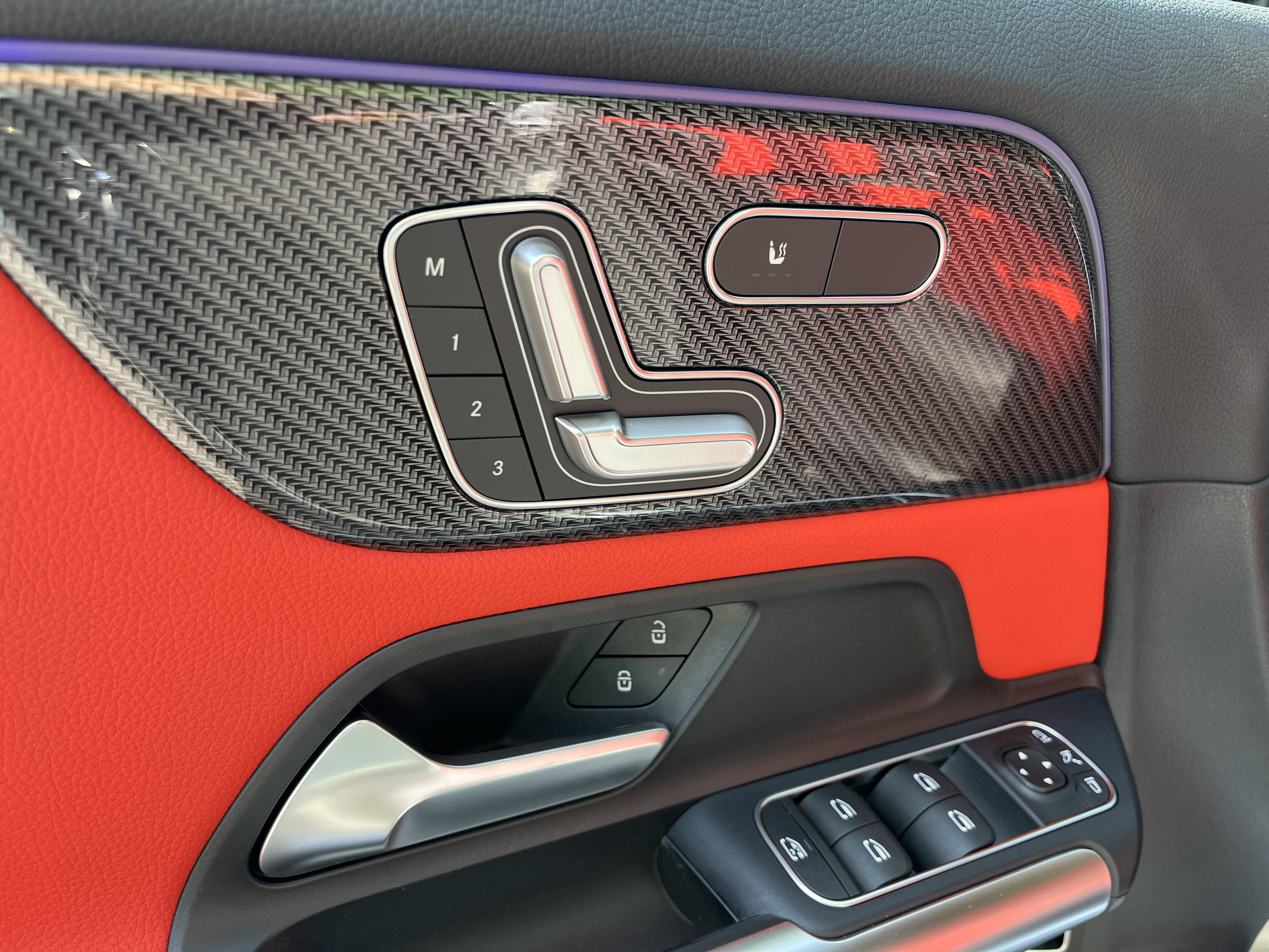 New 2026 Mercedes-Benz GLA 35 AMG 4MATIC image 18