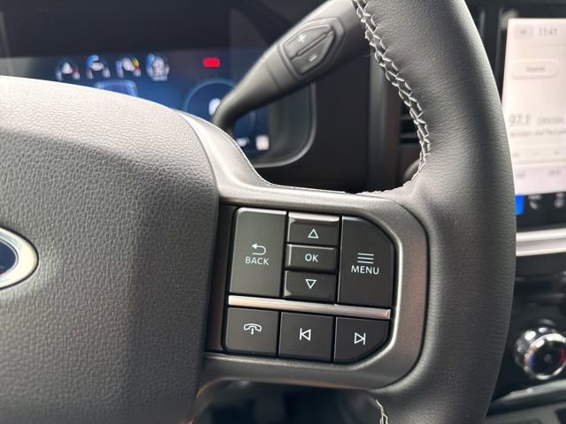 New 2026 Ford F350 Lariat w/ Black Appearance Package image 28