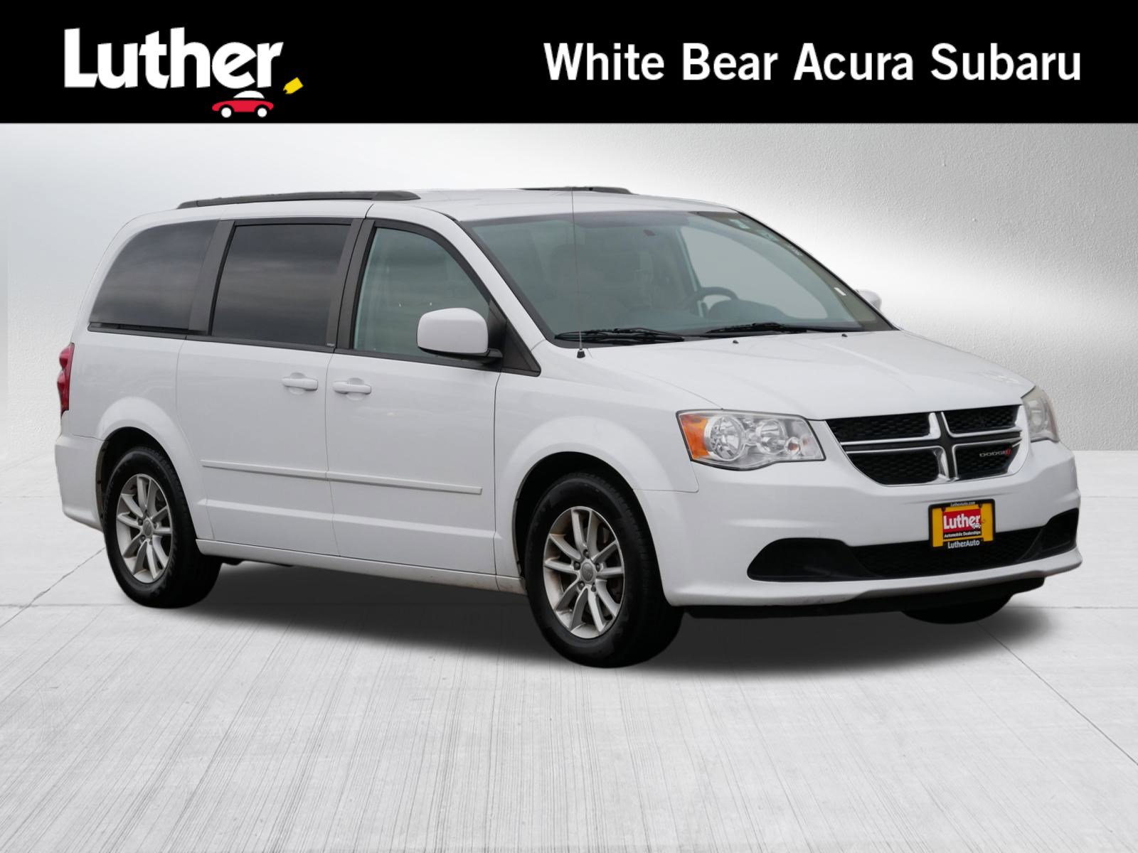 Used 2014 Dodge Grand Caravan SXT image 1