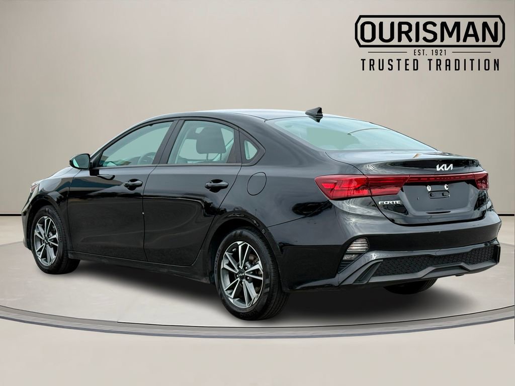 Used 2024 Kia Forte LXS image 4