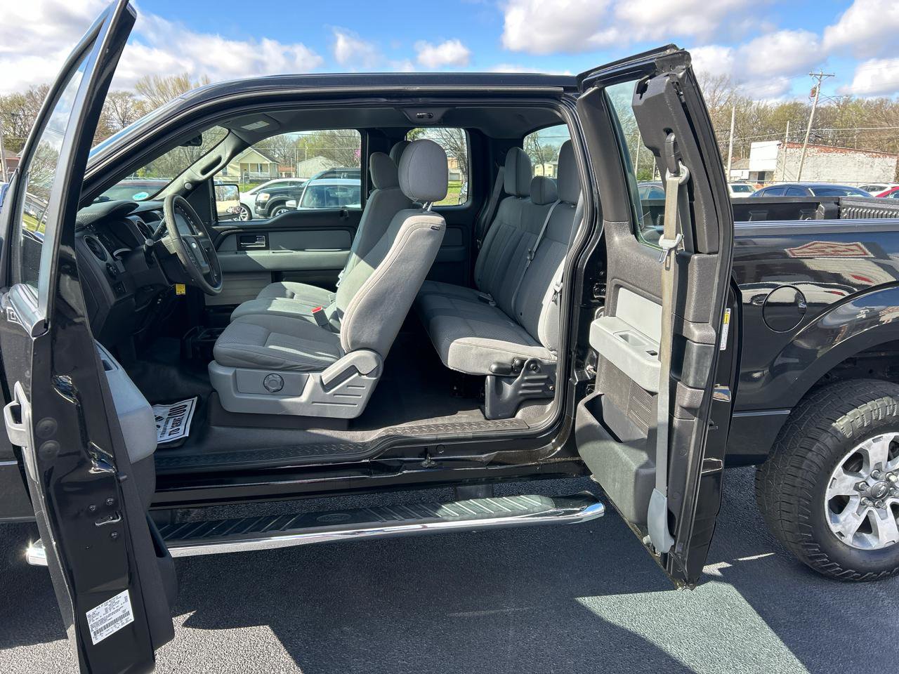 Used 2013 Ford F150 STX w/ Mid Equipment Group AWD/4WD image 12