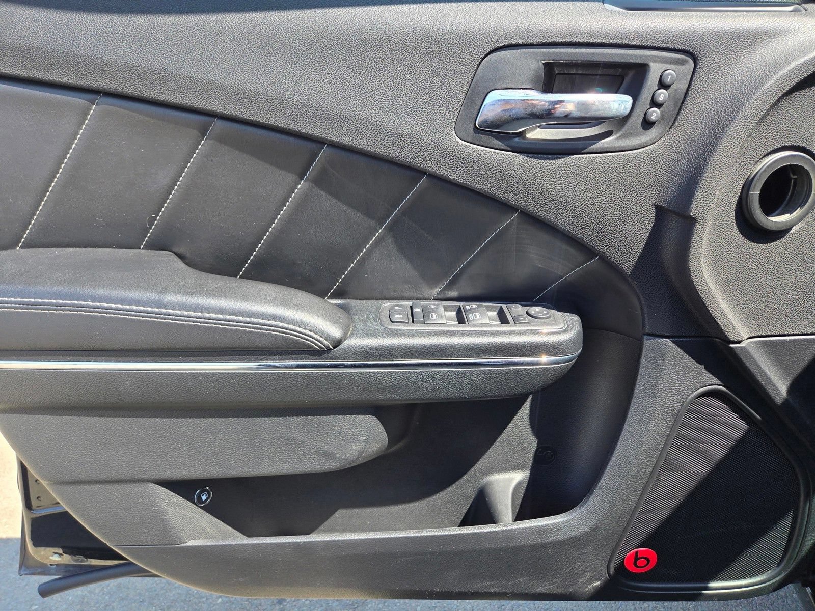 Used 2014 Dodge Charger R/T RWD image 15