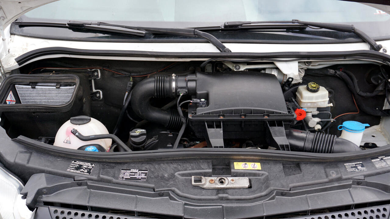 Used 2016 Mercedes-Benz Sprinter 2500 w/ Driver Comfort Package image 26