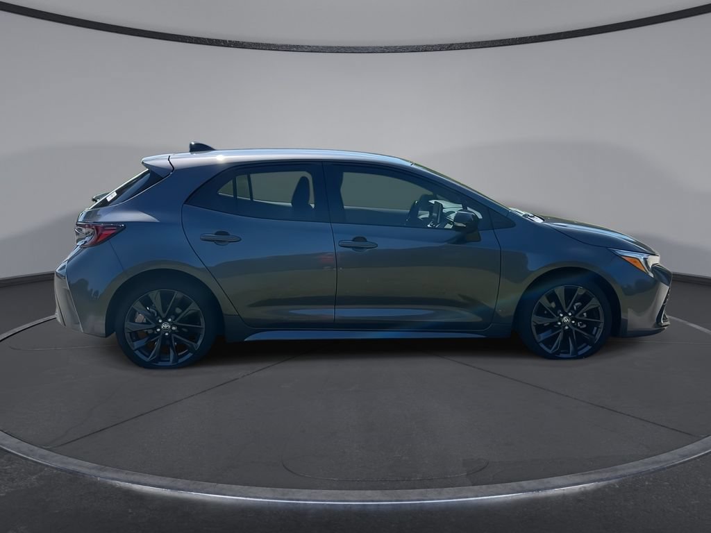 Used 2026 Toyota Corolla XSE FWD image 9
