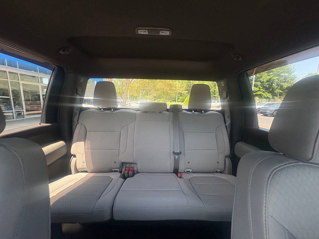 Used 2022 Chevrolet Silverado 2500 LT w/ Convenience Package AWD/4WD image 12