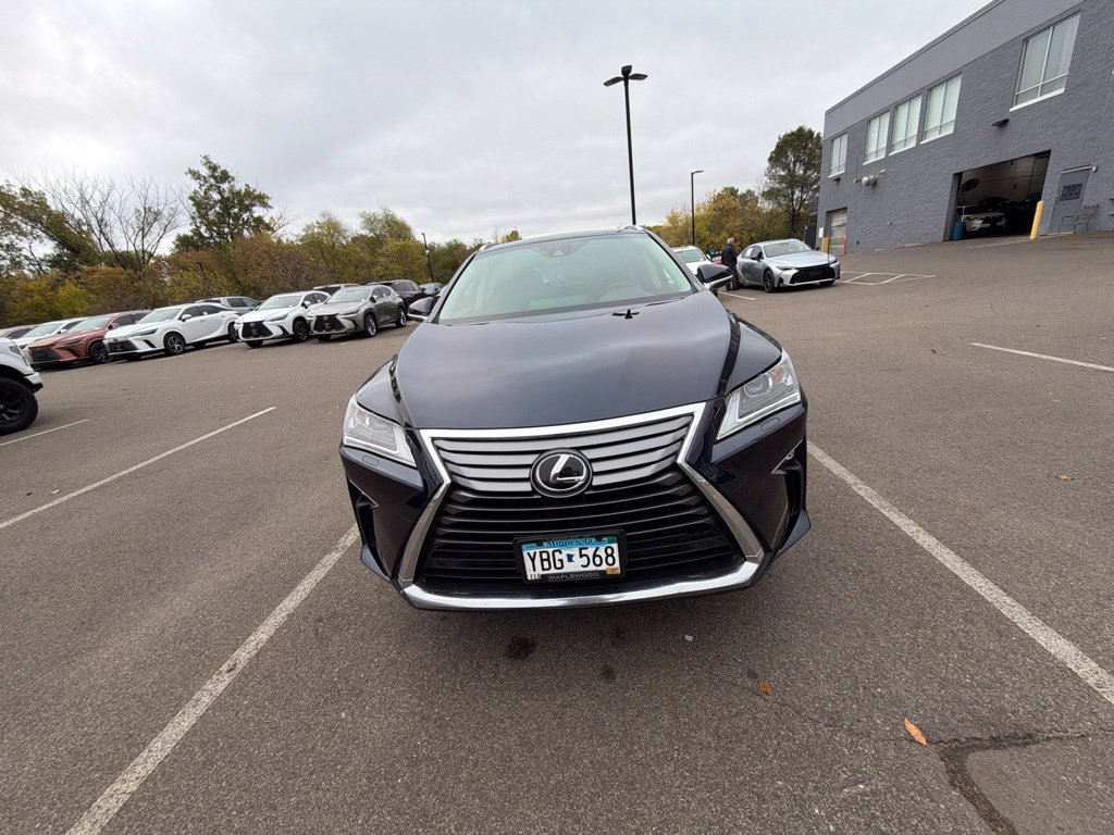 Used 2019 Lexus RX 350L AWD w/ Premium Package image 2