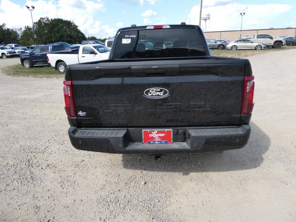 New 2026 Ford F150 XLT w/ XLT Black Appearance Package AWD/4WD image 7