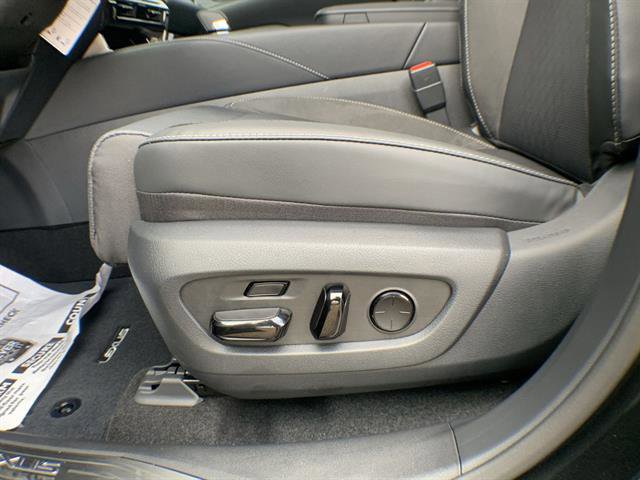 Used 2026 Lexus RX 450h AWD image 12