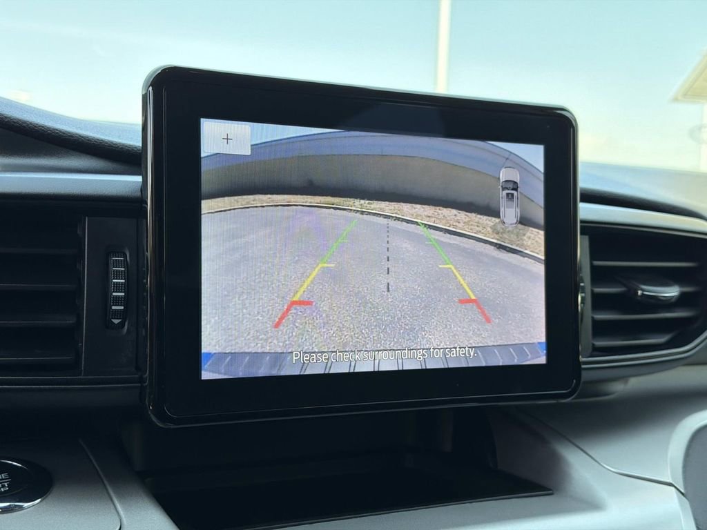 Used 2021 Ford Explorer XLT RWD image 26