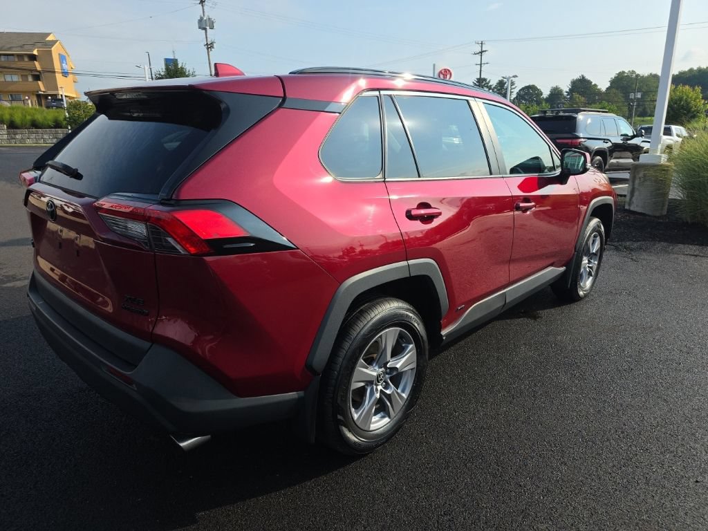 Certified 2022 Toyota RAV4 XLE w/ Convenience Package AWD/4WD image 7